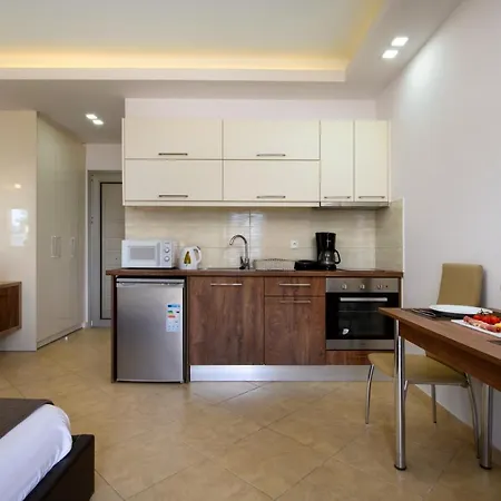 Boukari Apartman Vukarí